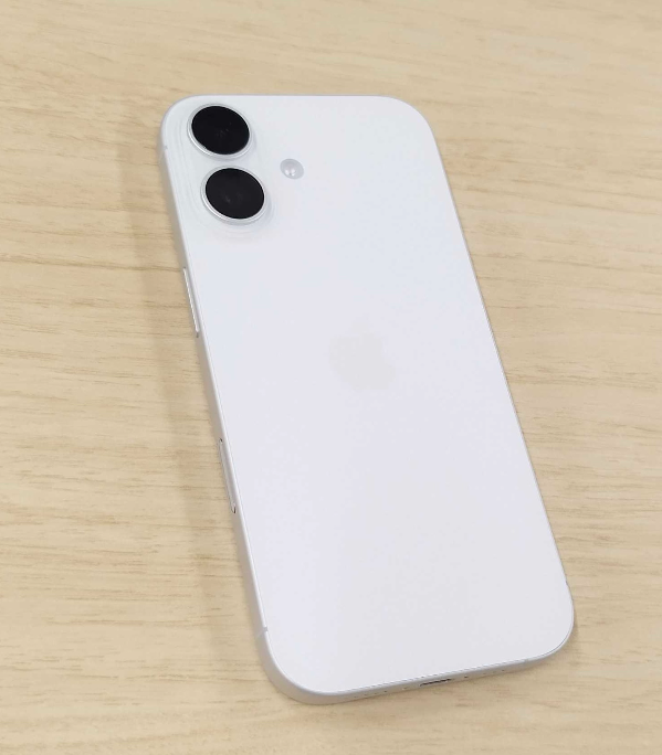 iPhone SE3とiPhone SE2の違いは？スペックと価格を徹底比較 | マイベスト