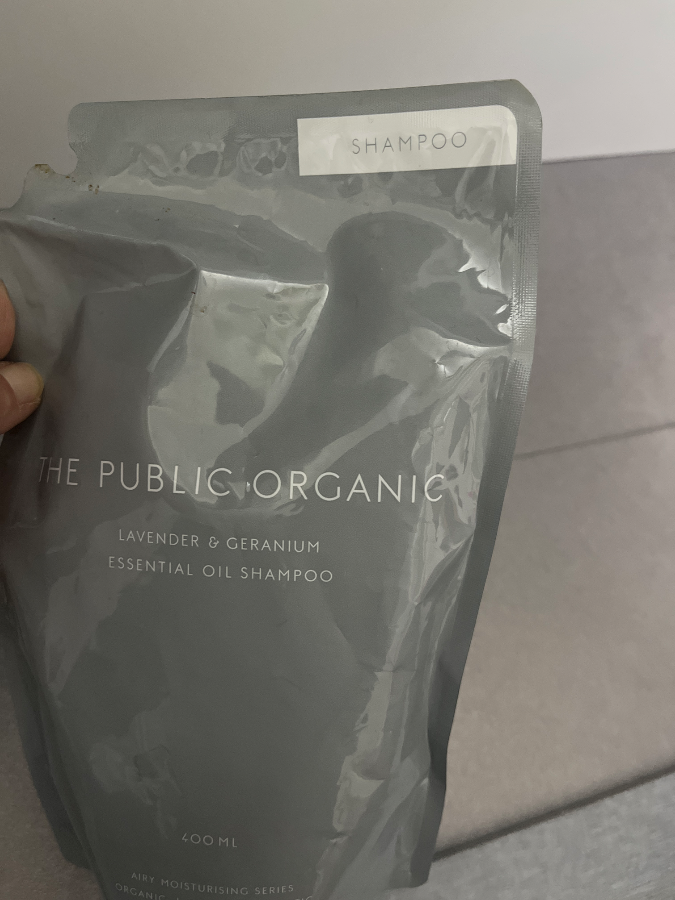 ザ パブリック オーガニック スーパーシャイニー 精油シャンプーを