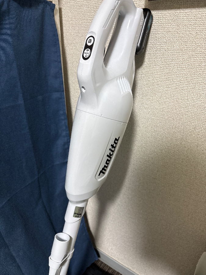マキタ コードレスクリーナー CL142FDRFWをレビュー！クチコミ・評判を