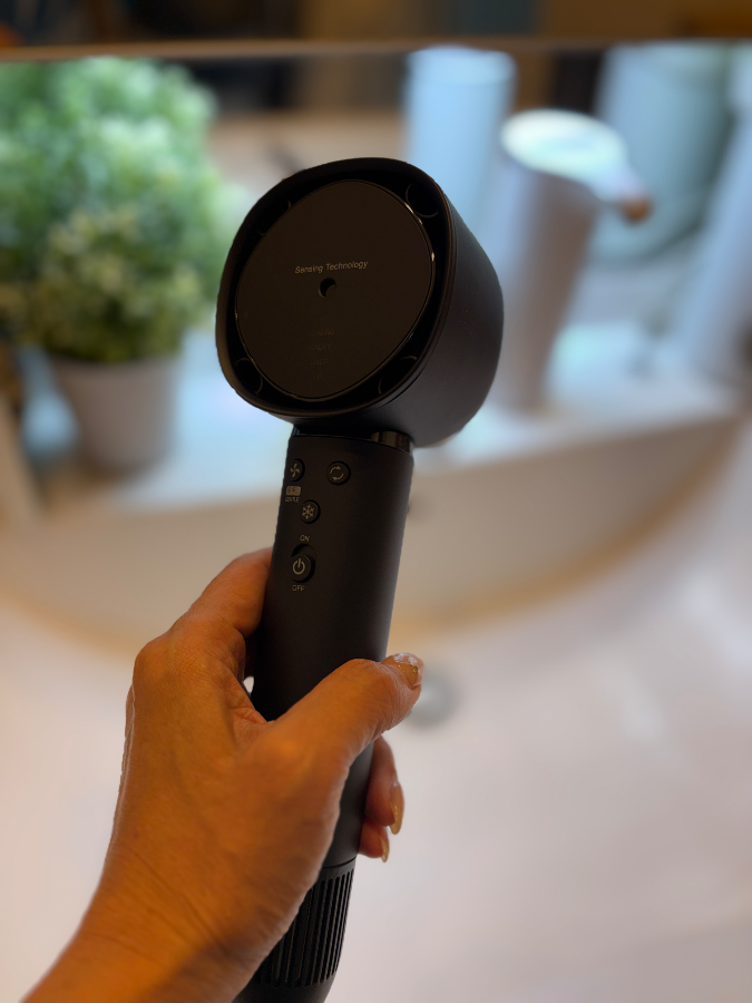 シャープ プラズマクラスター ドレープフロードライヤー IB-WX902を